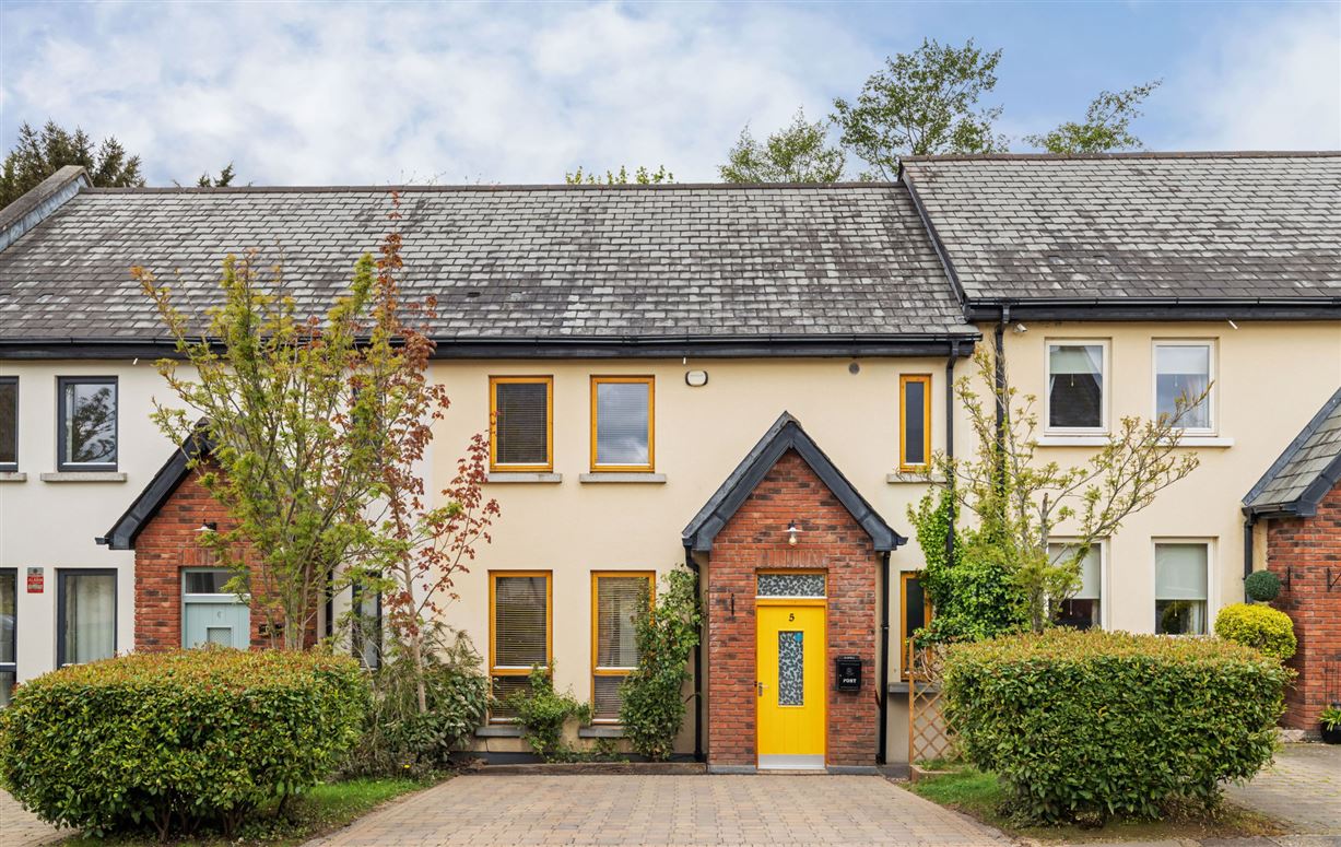 5 Redwood, Hollystown, Dublin 15