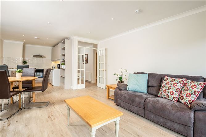 Apt. 10 Raglan Hall, Clyde Road, Ballsbridge, Dublin 4
