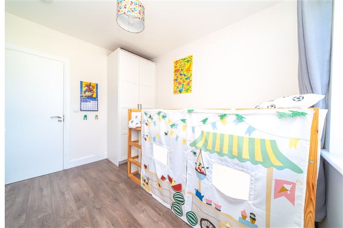 26 St. Finians Way, Newcastle, County Dublin