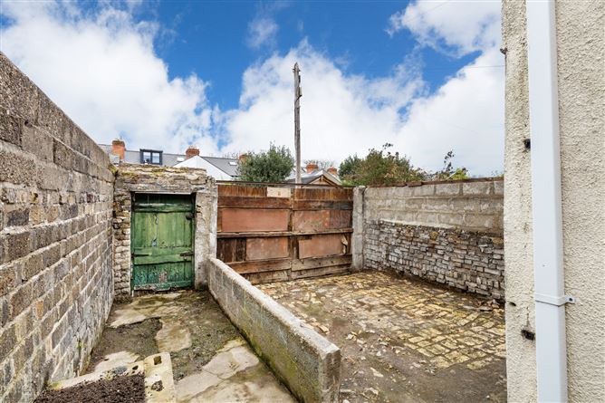 16 Carlingford Road, Drumcondra, Dublin 9