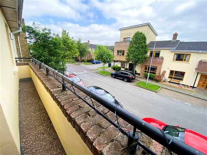 4 Hampton Wood Crescent, Finglas, Dublin 11