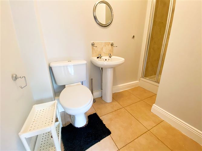 4 Hampton Wood Crescent, Finglas, Dublin 11