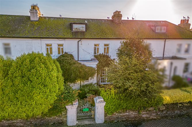 An Grianan, Dock Road, Dunmore East, Waterford
