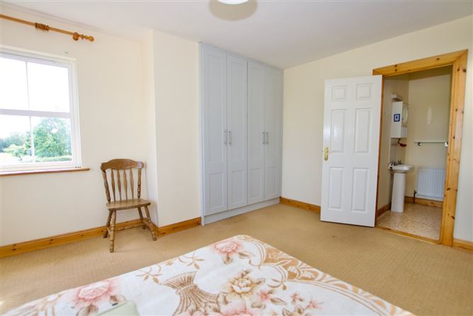 23 Cloverwell, Edgeworthstown, Co. Longford