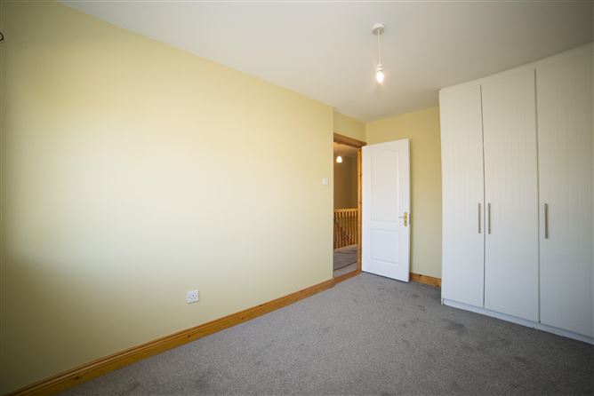 12 Thorn Chase, Woodale Road, Rush, Dublin