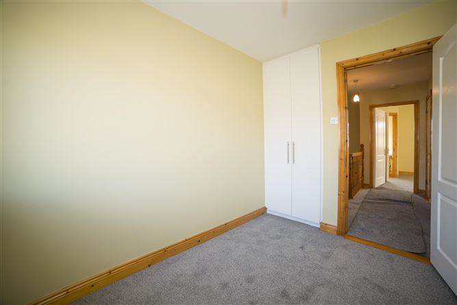12 Thorn Chase, Woodale Road, Rush, Dublin