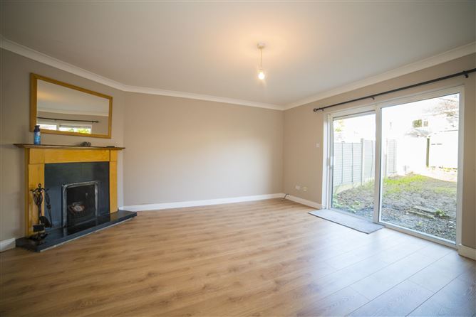 12 Thorn Chase, Woodale Road, Rush, Dublin