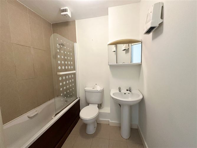 104 Leas Na Mara, Ballymoneen Road, Knocknacarra, Galway