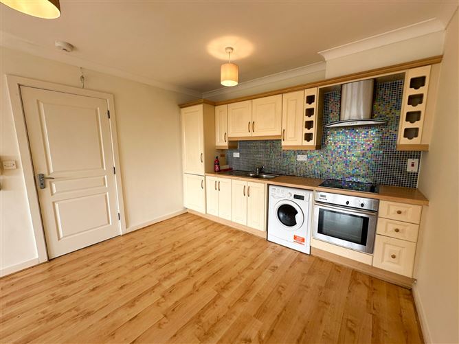 104 Leas Na Mara, Ballymoneen Road, Knocknacarra, Galway