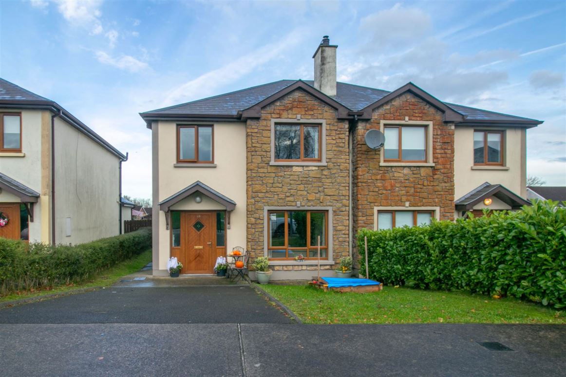 48 Ardkill Place, Ballinagh, County Cavan