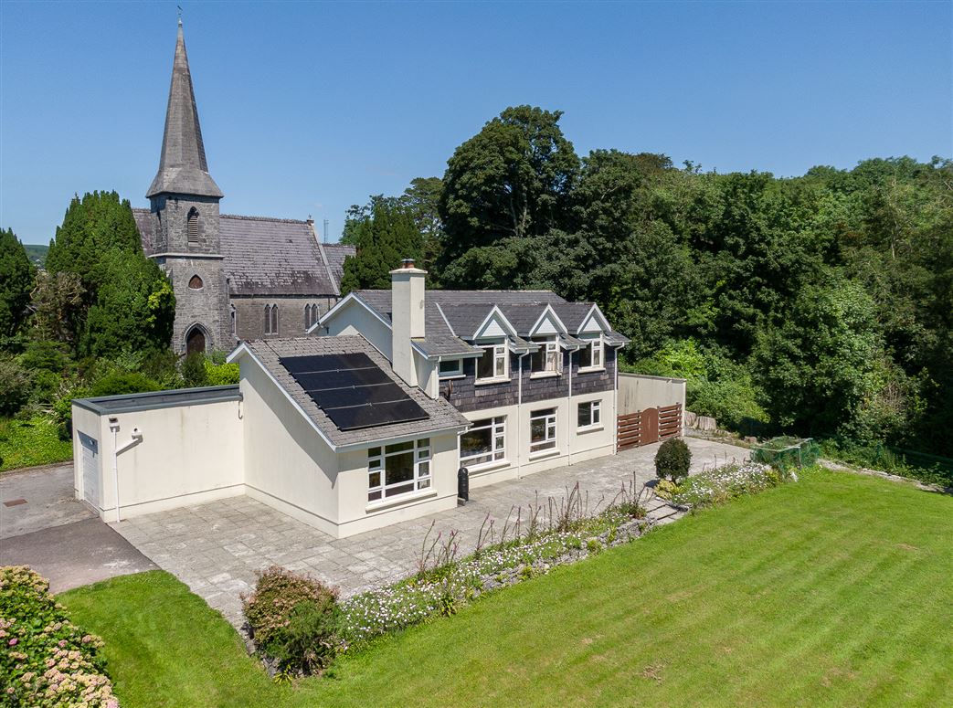 The Bell Height, Kenmare, Co. Kerry, V93 YV91