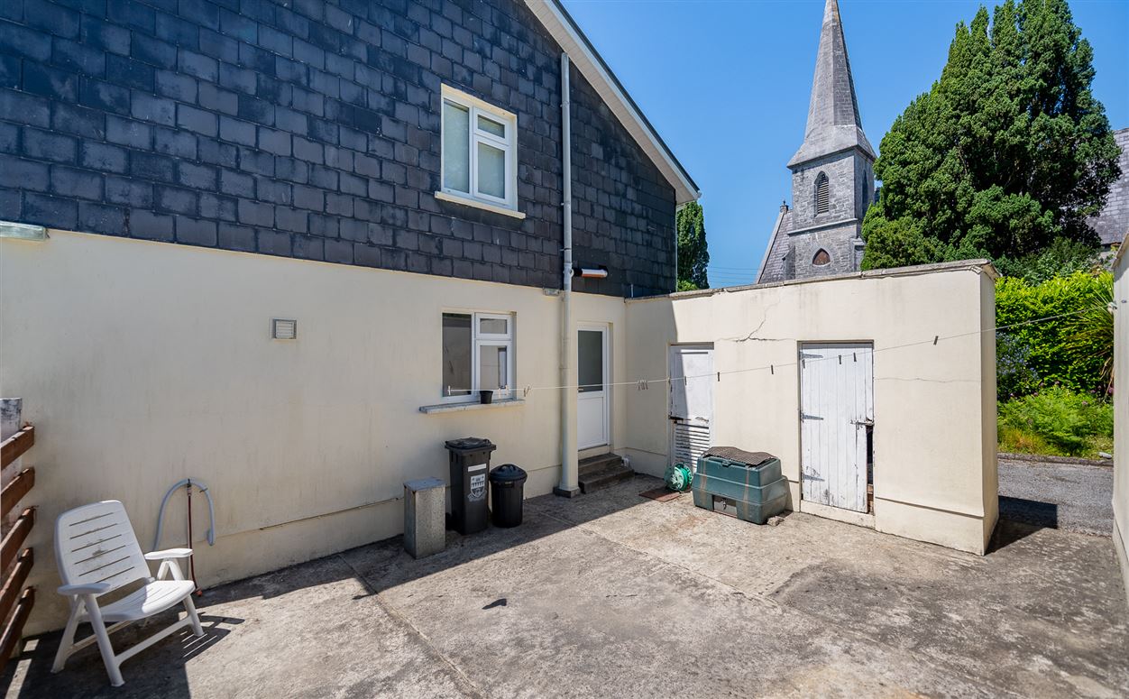 The Bell Height, Kenmare, Co. Kerry, V93 YV91