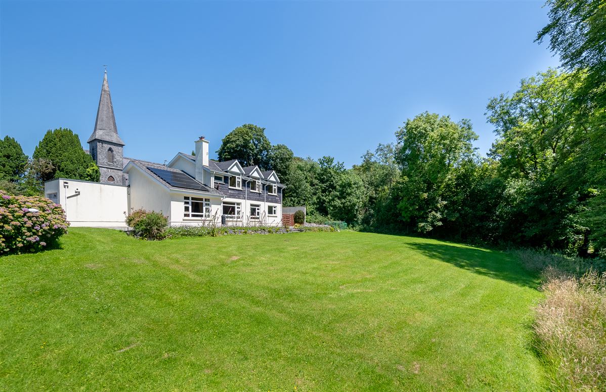 The Bell Height, Kenmare, Co. Kerry, V93 YV91