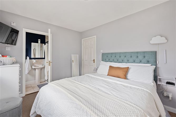 Photo 14 of 23 — Apartment 3E, Roseville Court, Henry Road, Newbridge, Co. Kildare