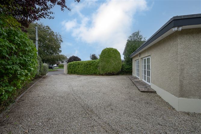 Coole Lodge, 9 Barnstead Drive, Blackrock, Cork City