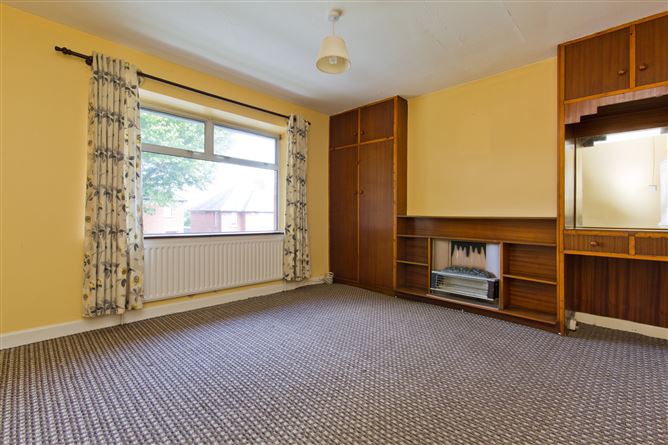 63 Iveagh Gardens, Crumlin, Dublin 12