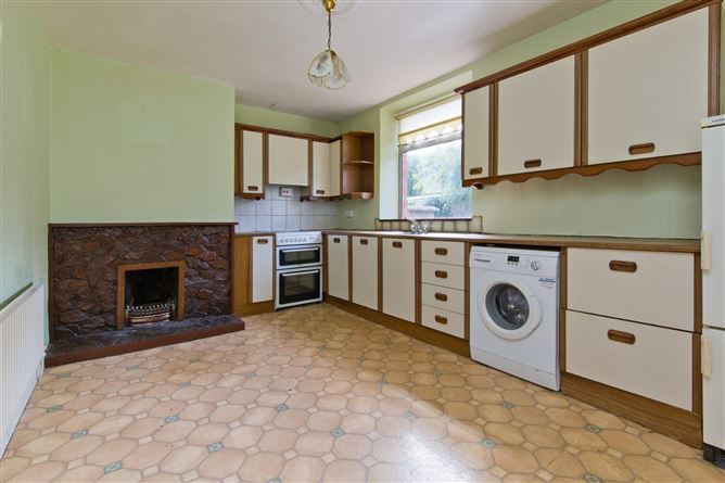 63 Iveagh Gardens, Crumlin, Dublin 12