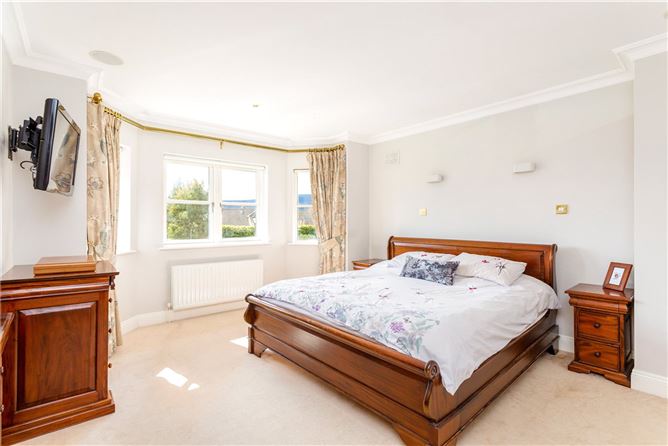 6 Pavilion Gate, Glenamuck Road, Foxrock, Dublin 18