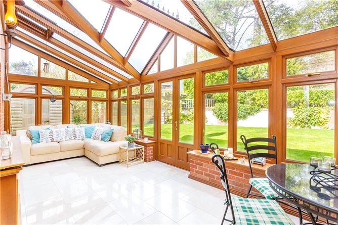 6 Pavilion Gate, Glenamuck Road, Foxrock, Dublin 18