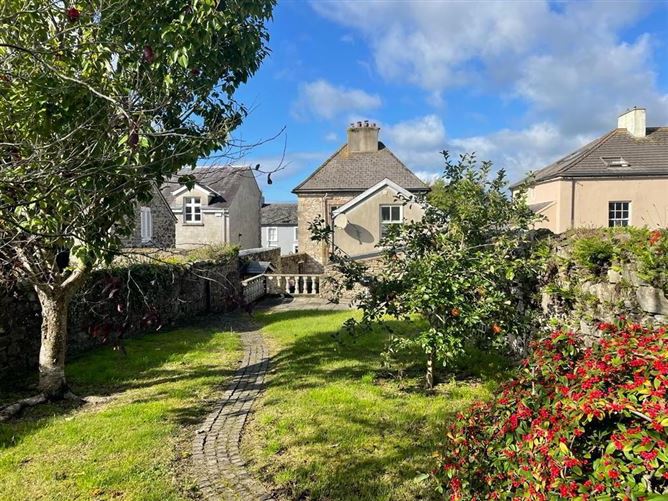 Fossway, South Mall, Lismore, Waterford