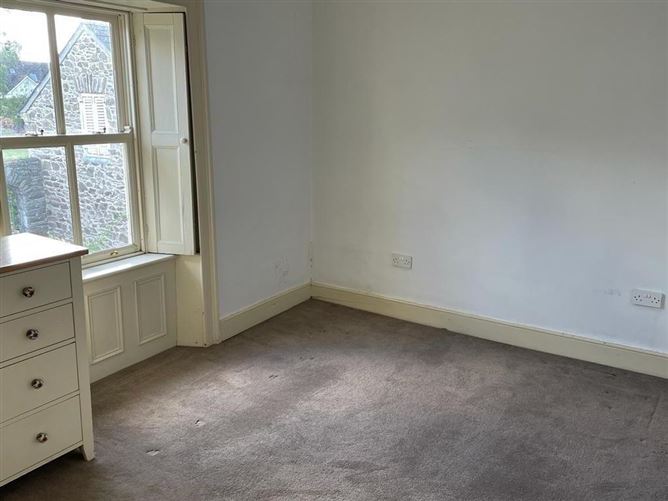 Fossway, South Mall, Lismore, Waterford