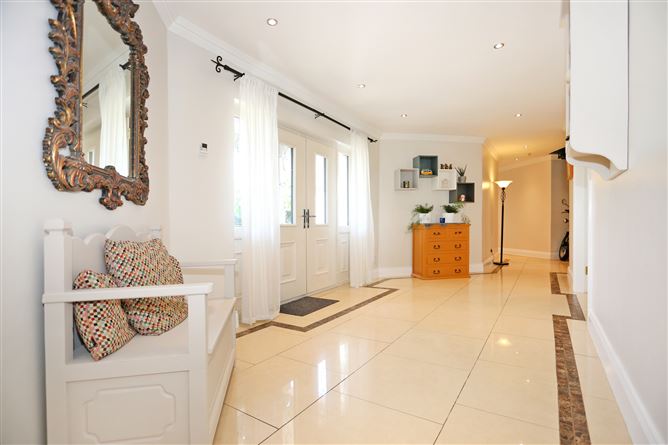 Cottage Cross, Clonlara, Co. Clare