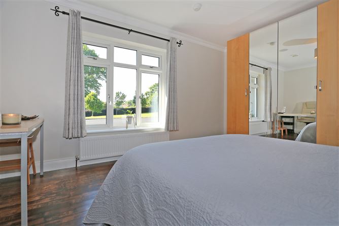 Cottage Cross, Clonlara, Co. Clare