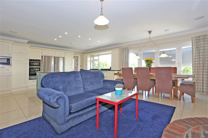 Cottage Cross, Clonlara, Co. Clare