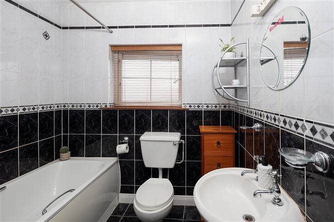 26 College Drive, College Manor, Cobh, Co. Cork , Cobh, Cork