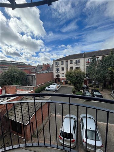 17 Coopers, Bertram Court, Christchurch,   Dublin 8