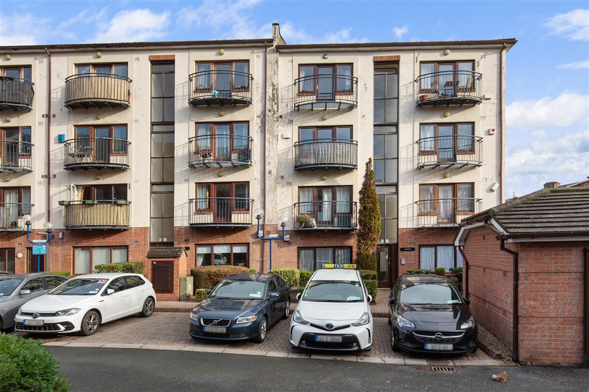 17 Coopers, Bertram Court, Christchurch,   Dublin 8