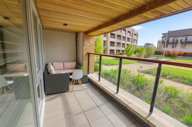 https://photos-a.propertyimages.ie/media/8/7/1/4961178/4ca04023-3133-4236-aa5e-1746340346ab_l.jpg