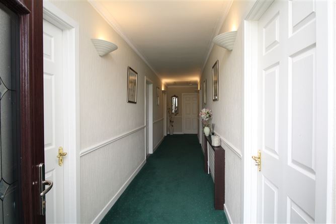 No.51 The Demesne, Longford, Longford