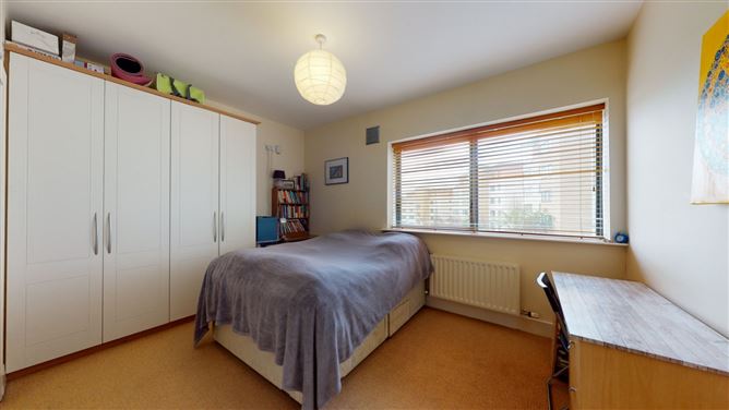 158 The Oval, Block O, Tullyvale, Cabinteely, Dublin 18