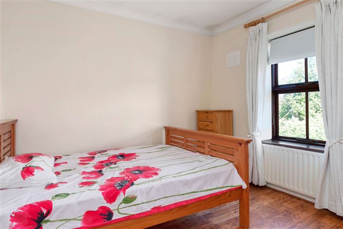 6 Maple Court, 40-42 Terenure Road East, Rathgar, Dublin 6