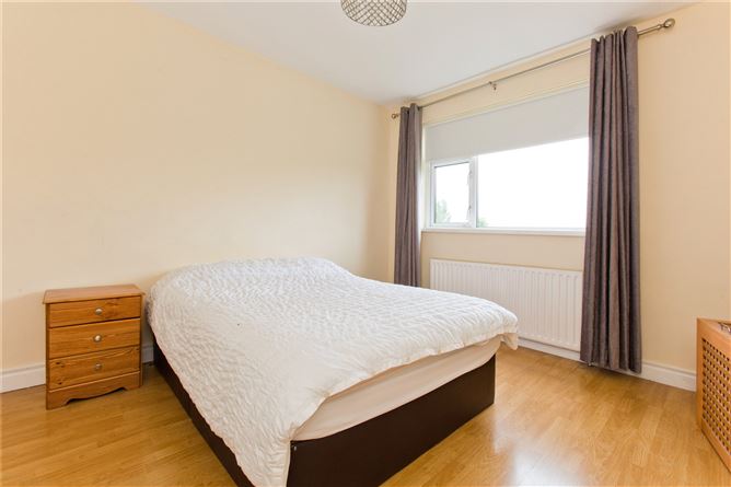 75 Woodview Heights, Lucan, Co.Dublin