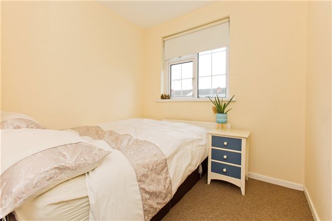 75 Woodview Heights, Lucan, Co.Dublin