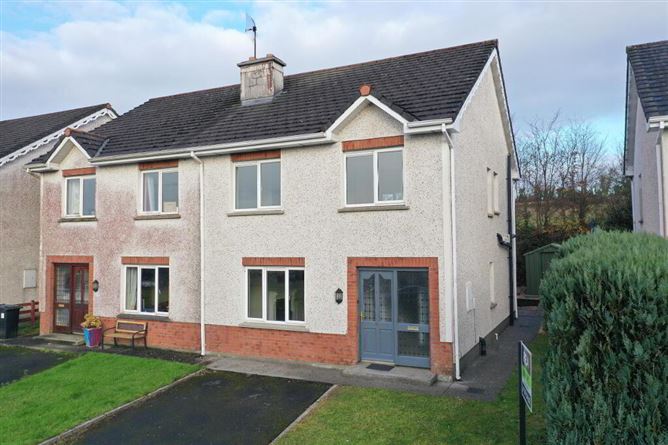 Main image for 15 Meadow Vale, Greatmeadow, Boyle, Co. Roscommon
