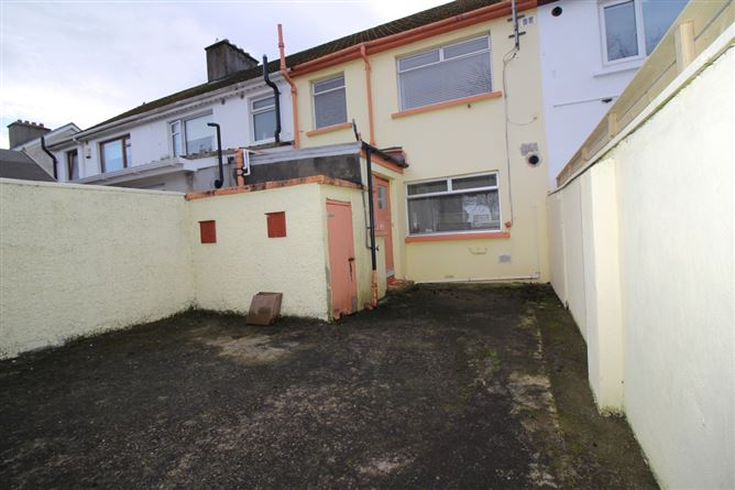 75 Seapark Drive, Clontarf, Dublin 3