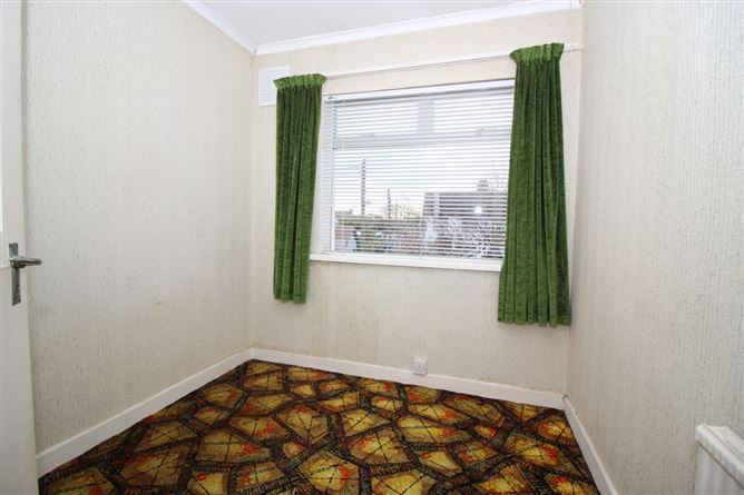 75 Seapark Drive, Clontarf, Dublin 3