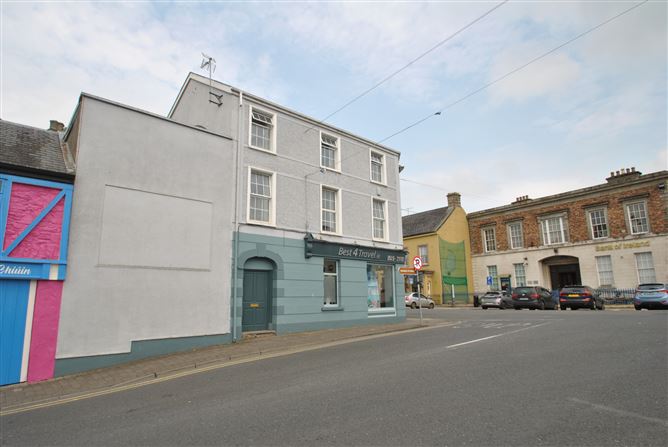 Castle House, Castle Street, Roscrea, Co. Tipperary