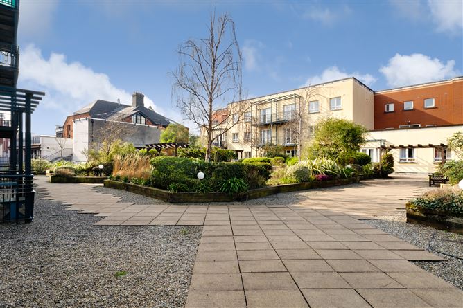 6 Liberty Court, Clanbrassil Street, Dublin 8