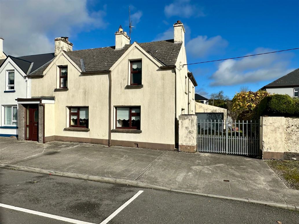 Wolfe Tone Street, Ballymote, Co. Sligo