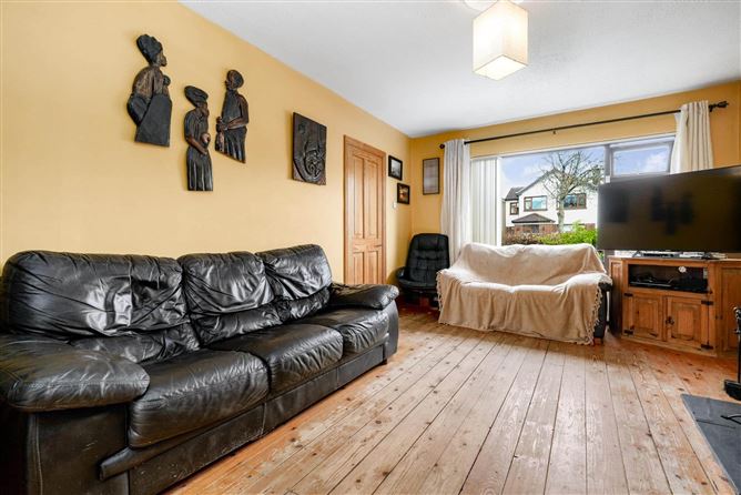 Photo 7 of 33 — 44 Castleknock Way, Laurel Lodge, Castleknock, Dublin 15