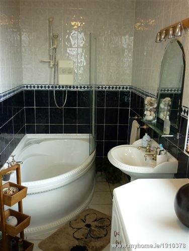 Dunroamin, Gordon Avenue, Foxrock, Dublin 18