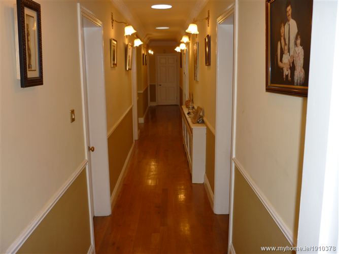 Dunroamin, Gordon Avenue, Foxrock, Dublin 18