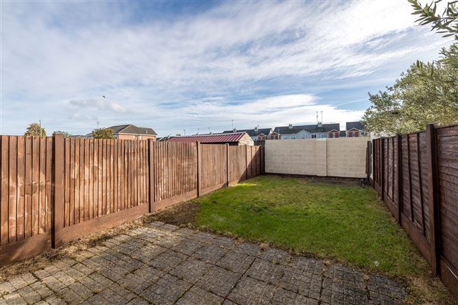 90 Thorn Chase, Rush, County Dublin
