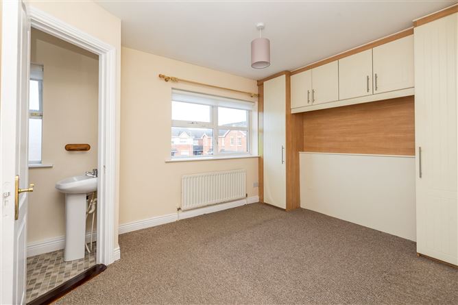 90 Thorn Chase, Rush, County Dublin
