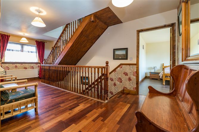 Roseanllis Village, Mountmellick, Laois
