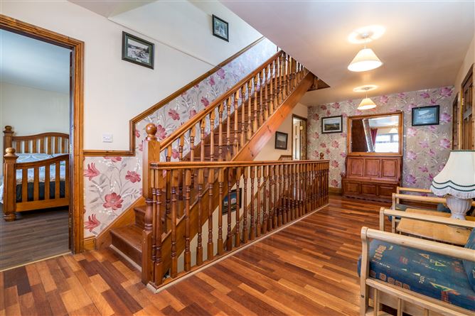 Roseanllis Village, Mountmellick, Laois